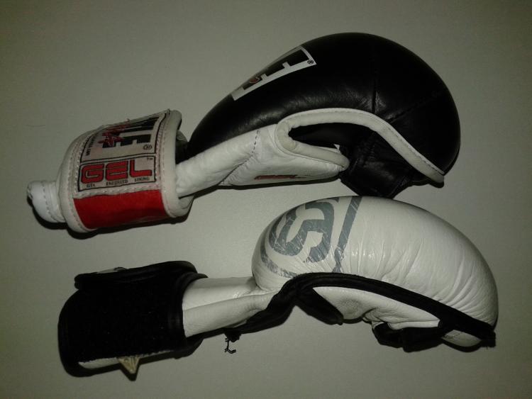 Reevo R9 Gauntlet MMA Gloves Review – MMA Life